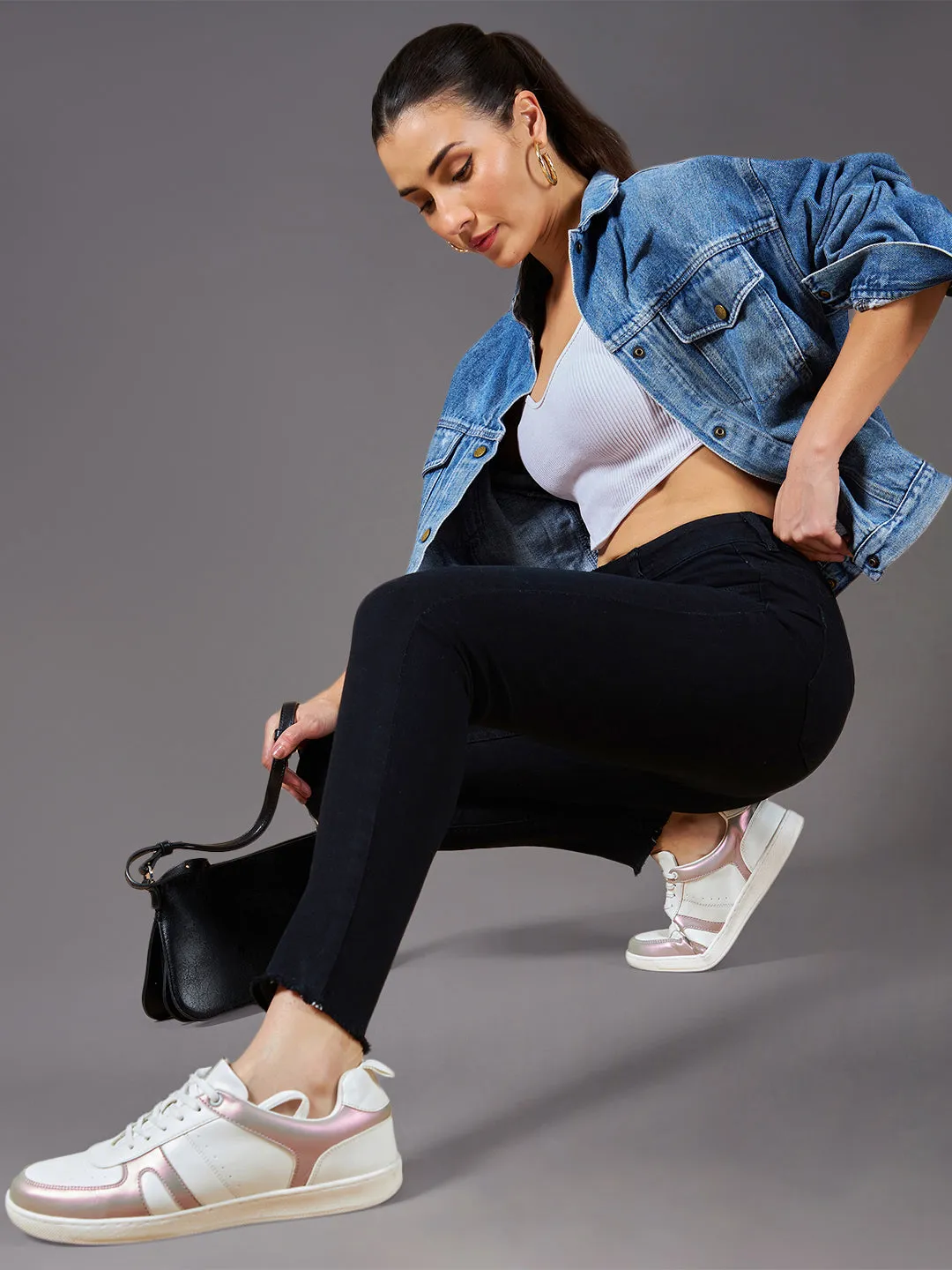 24/7 Comfort Women's Black Skinny Fringed Detail High Rise Cropped Stretchable Denim Jeans