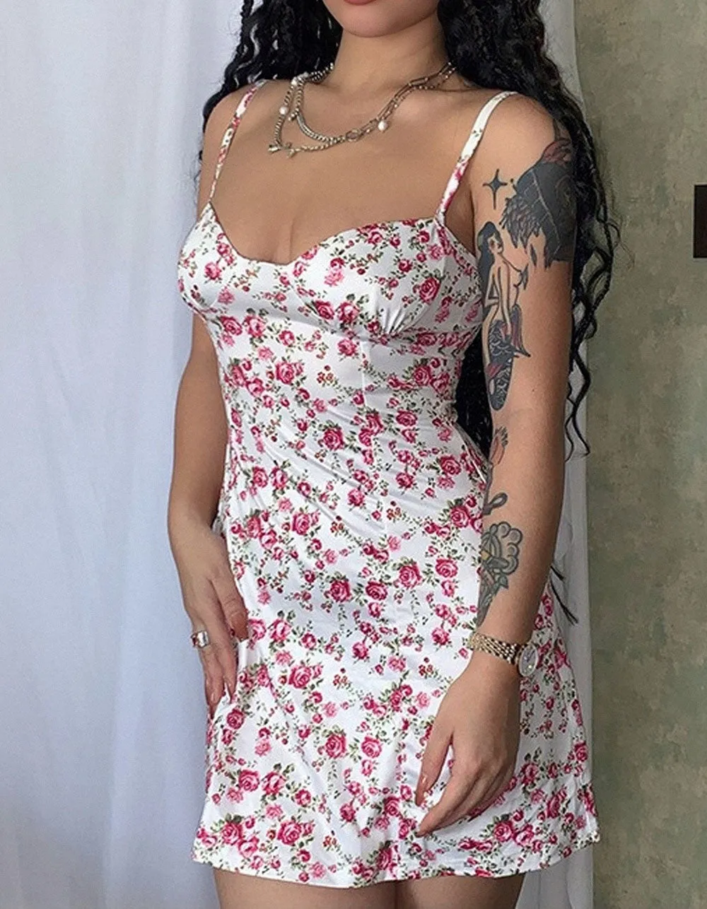 Disty Floral Strap Backless Short A-Line Dresses