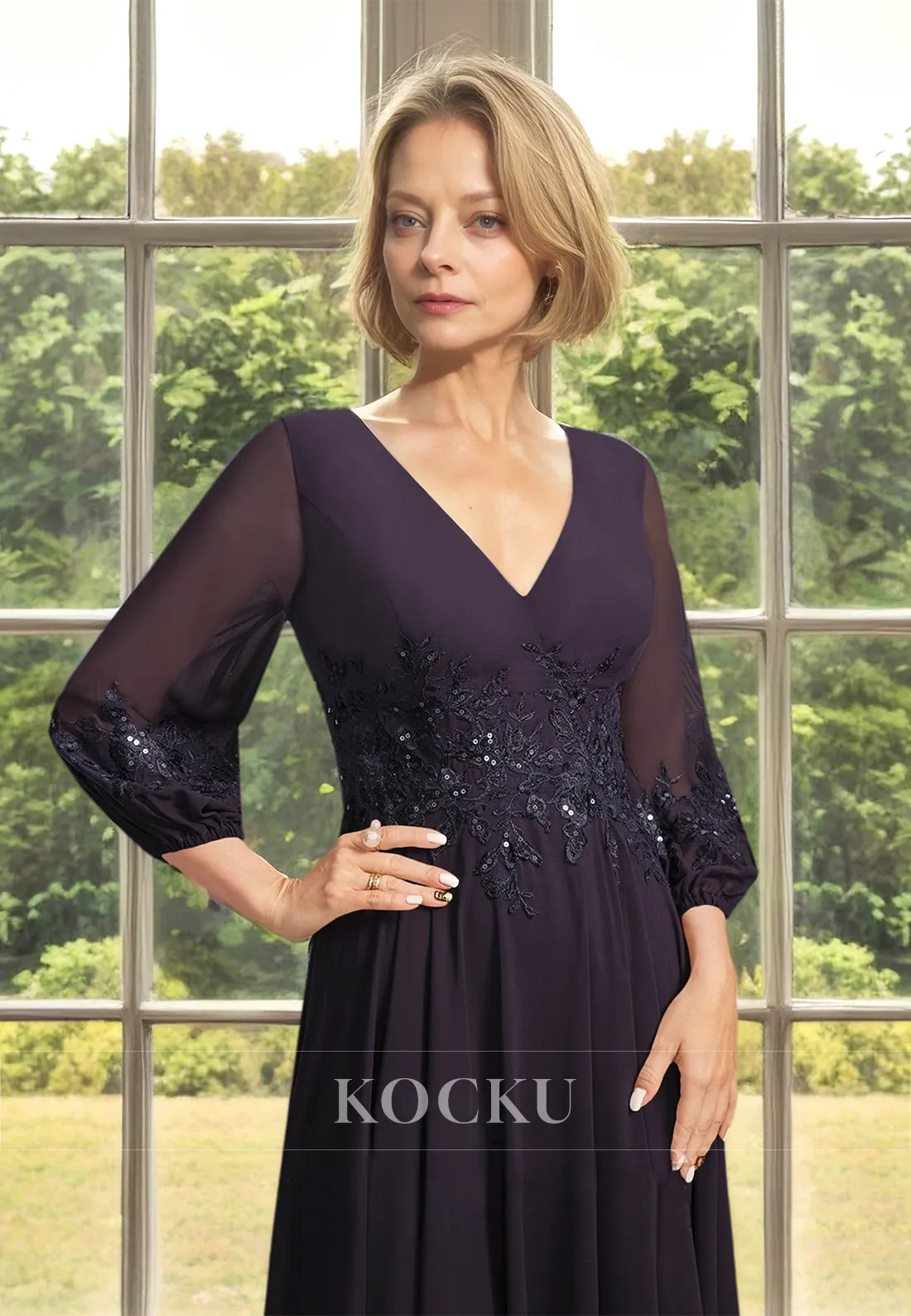 Elegant&Dramatic A-Line V-Neck Long Sleeves Lace Mother of Bride Dress with Appliques Cocktail Gowns