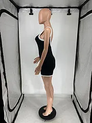 Fashion tight backless one-piece casual shorts AY3402