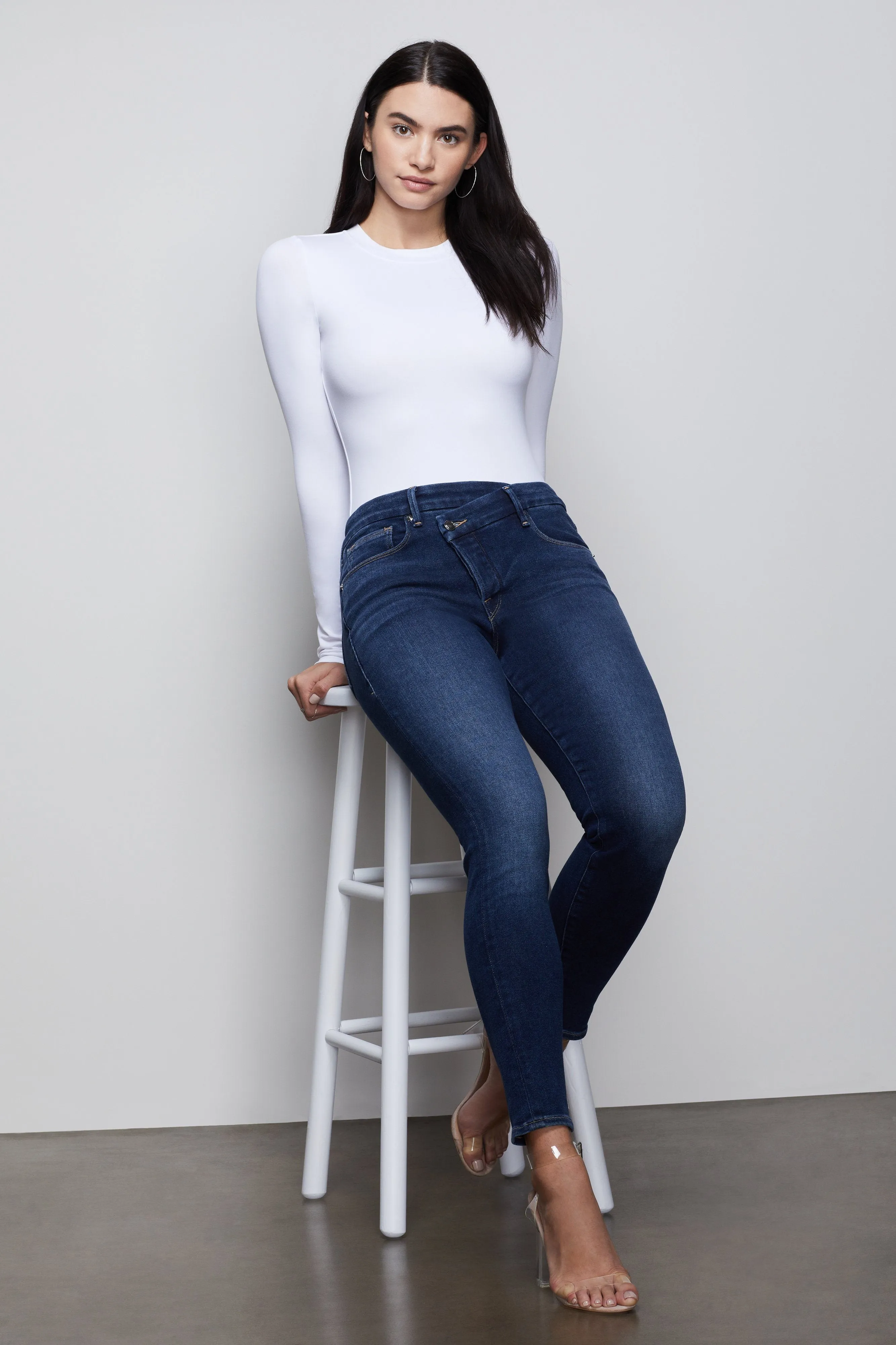 GOOD LEGS CROSSOVER | BLUE369