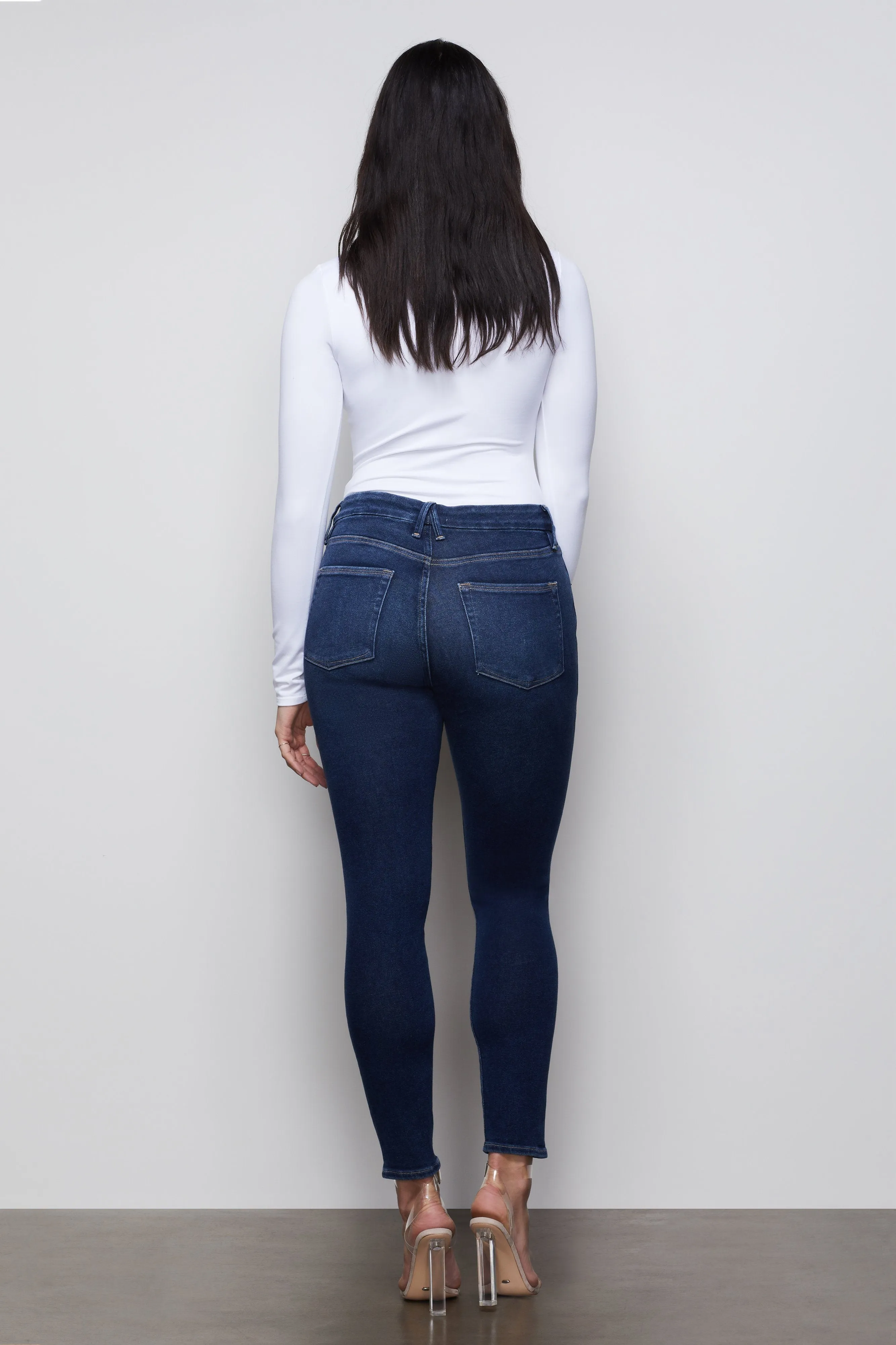 GOOD LEGS CROSSOVER | BLUE369