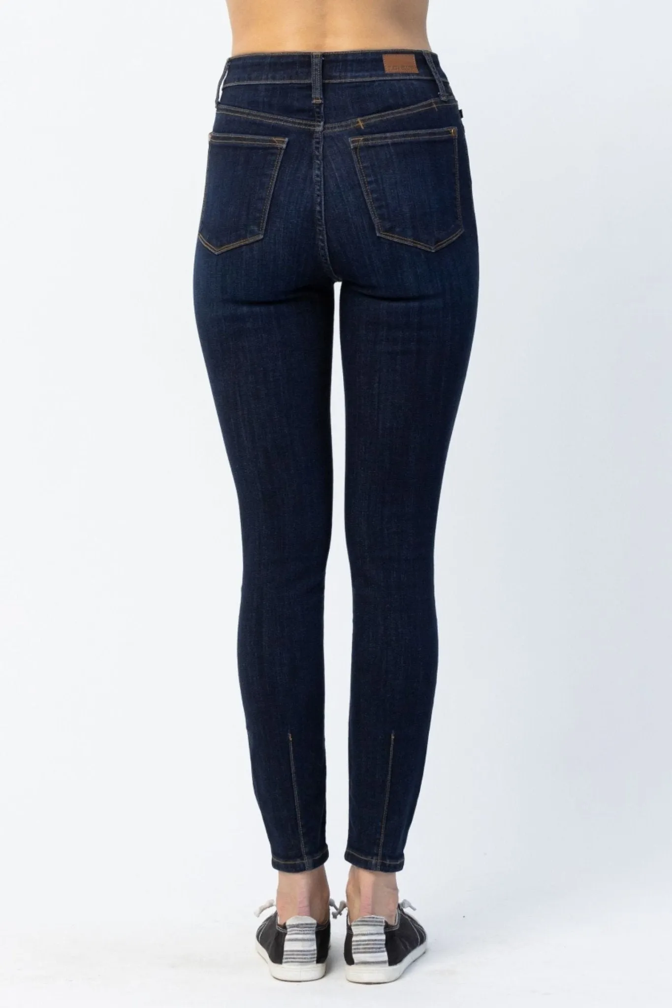 Judy Blue Canyon High Rise Phone Pocket Skinny Jeans