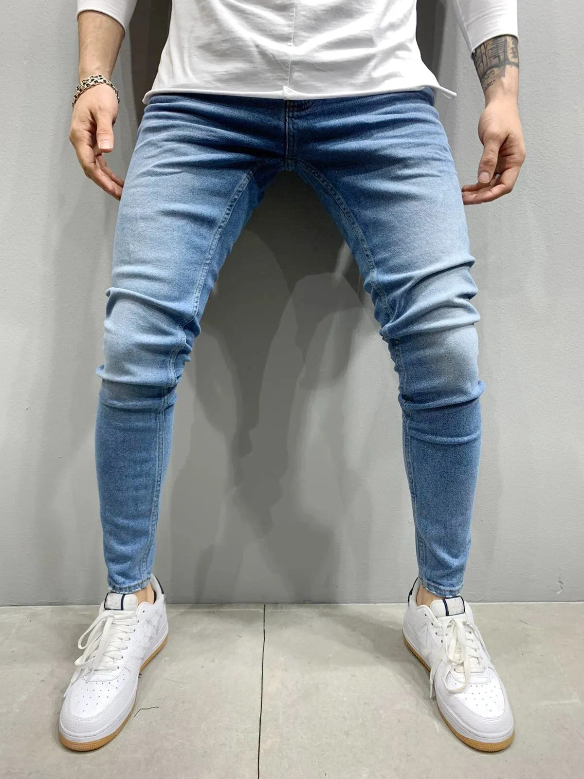 Mens Skinny Blue jeans Popular Scratch Slim Denim Pants Pencil Pants Autumn Street hip-hop denim trousers fashion clothing