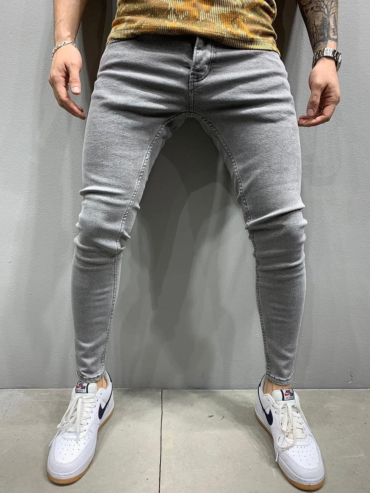 Mens Skinny Blue jeans Popular Scratch Slim Denim Pants Pencil Pants Autumn Street hip-hop denim trousers fashion clothing