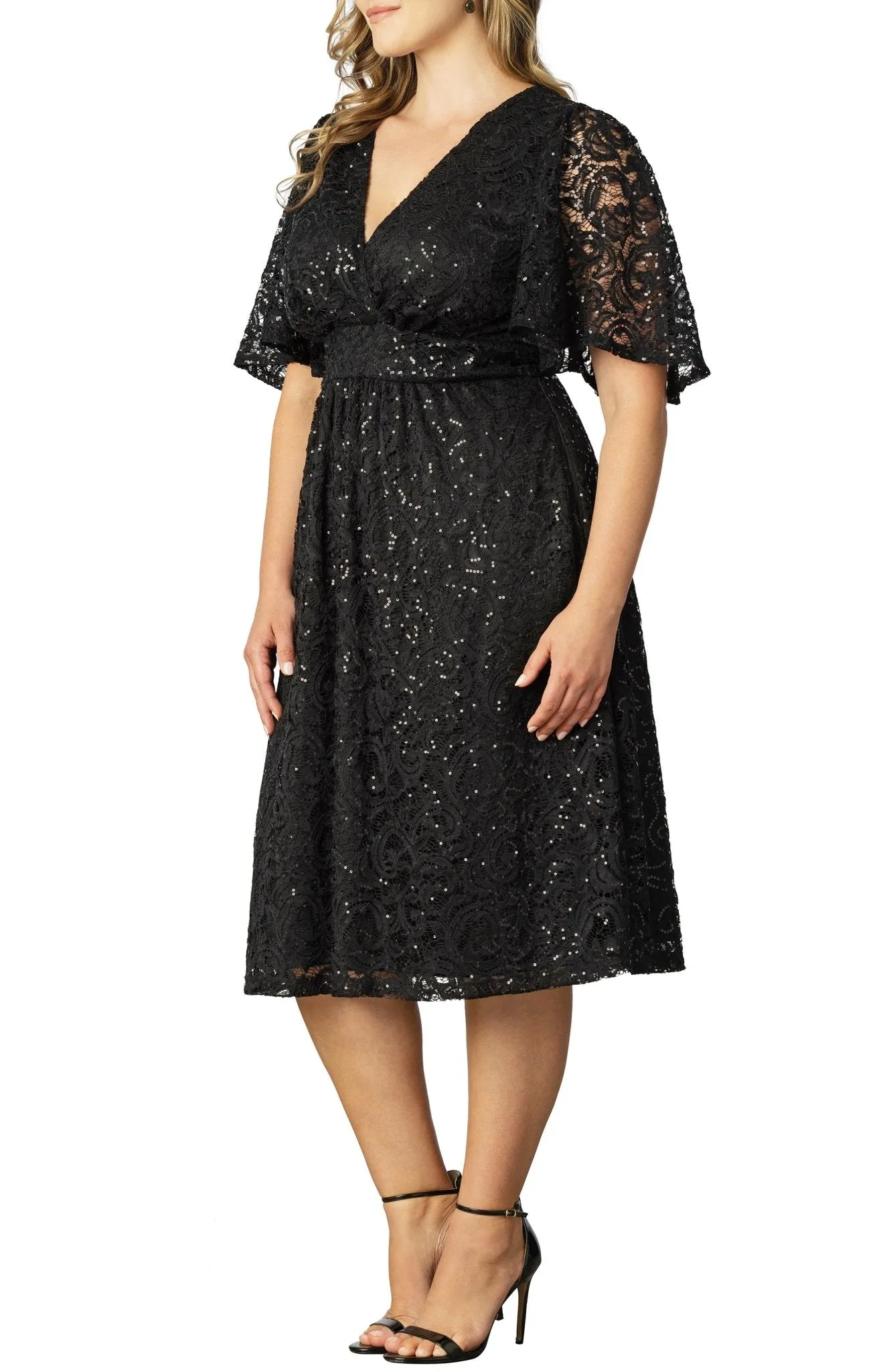 Starry Sequined Lace Cocktail Dress - Plus