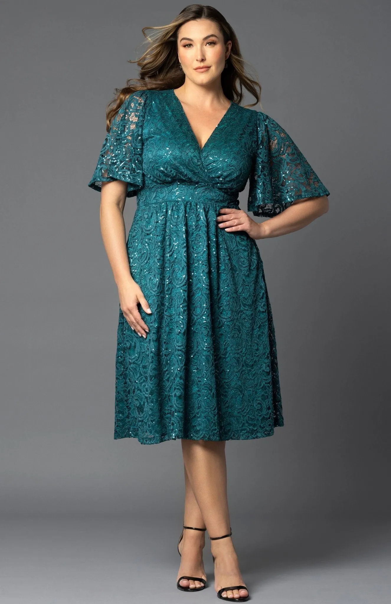 Starry Sequined Lace Cocktail Dress - Plus