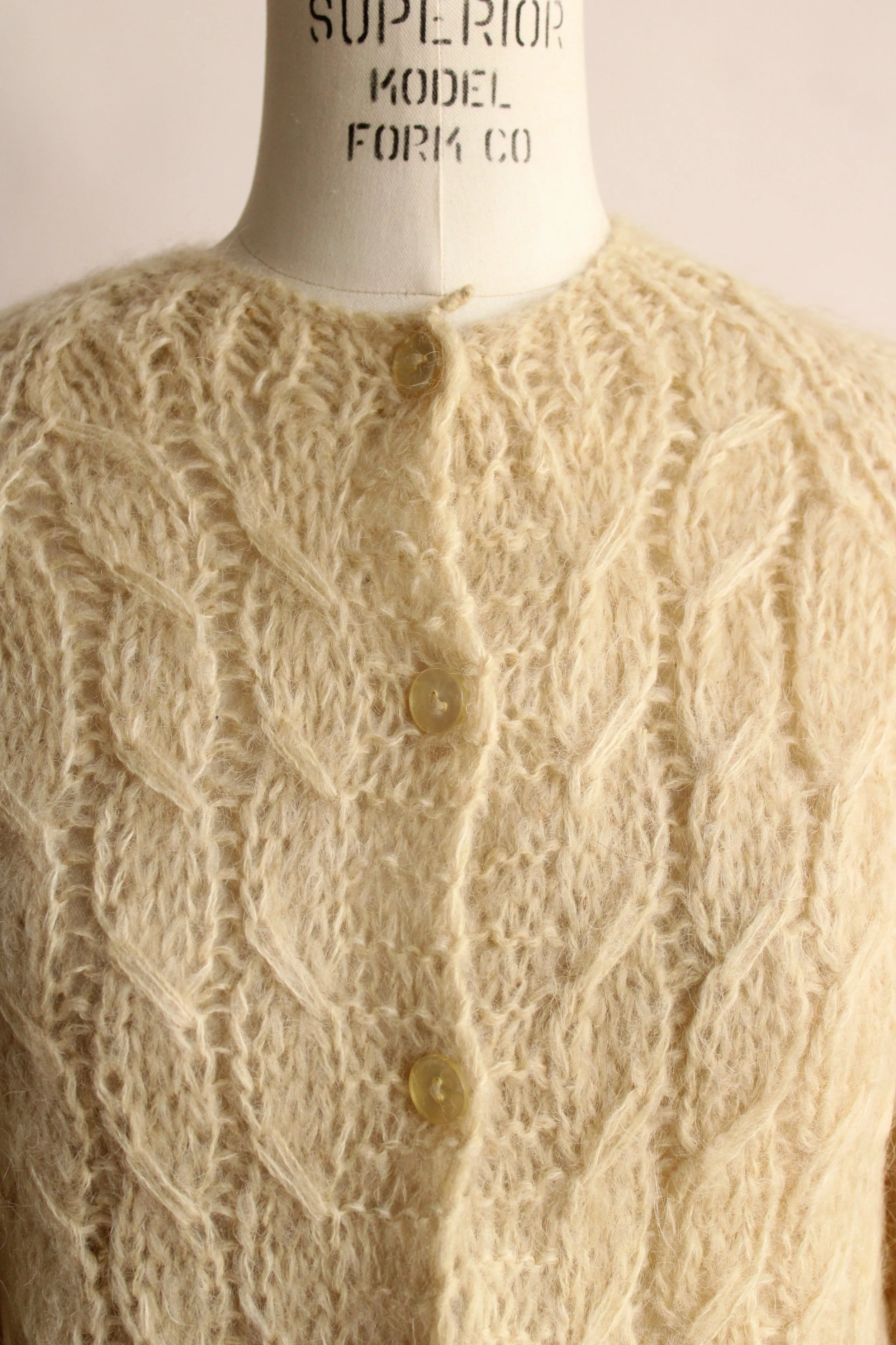 Vintage 1950s 1960s Ivory Wool Cardigan
