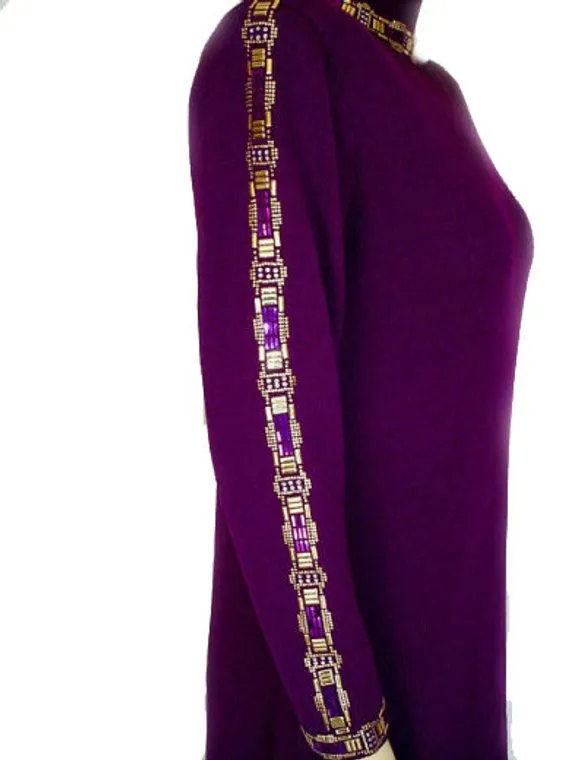 *VINTAGE ST. JOHN EVENING SANTANA KNIT ADORNED WITH SPARKLING PAILETTES AND RHINESTONES KNIT EVENING DRESS IN PLUM BEAUTIFUL