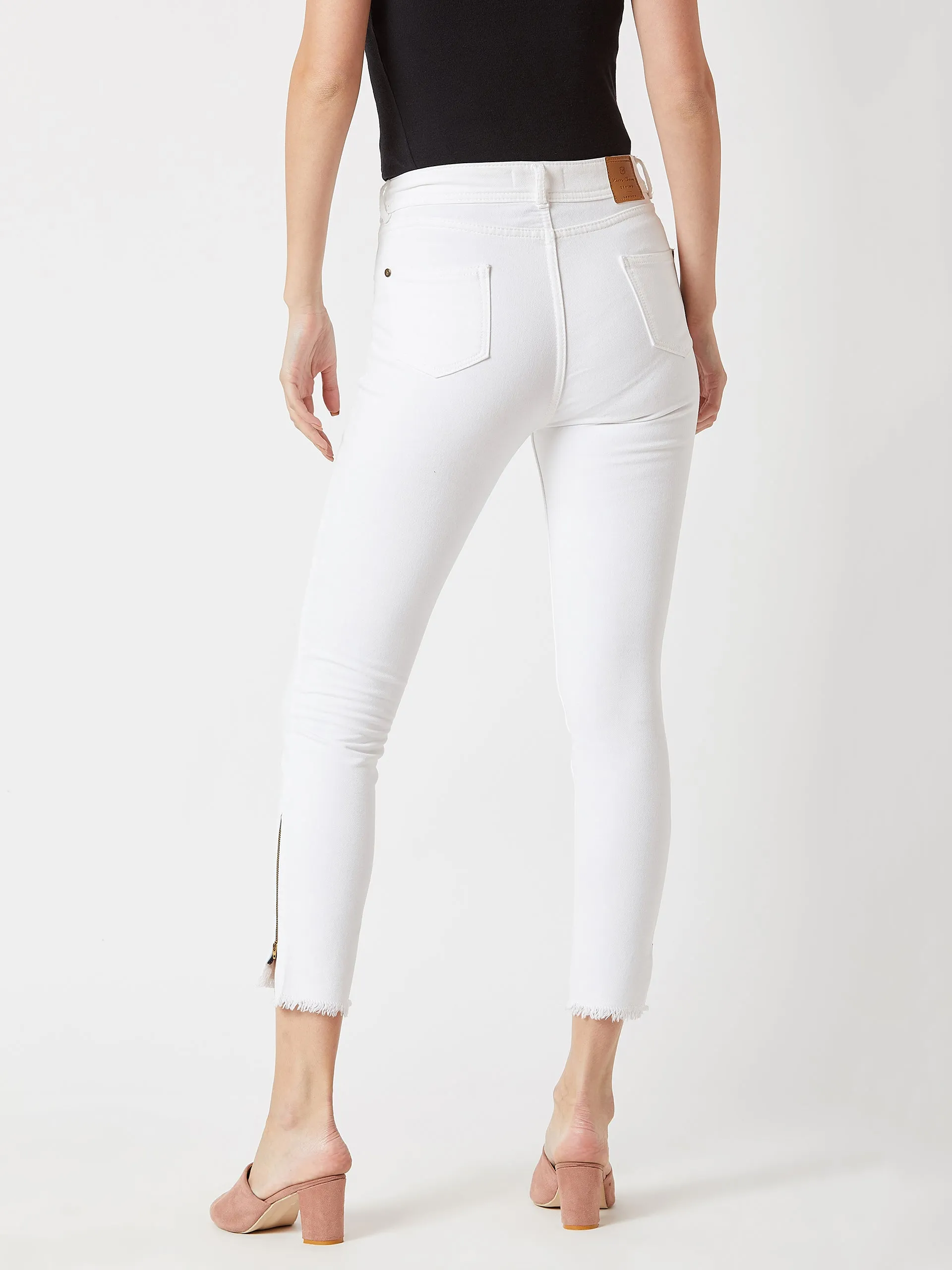 Women's White Skinny Fit High Rise Side Slit Raw Edge Cropped Stretchable Denim Jeans